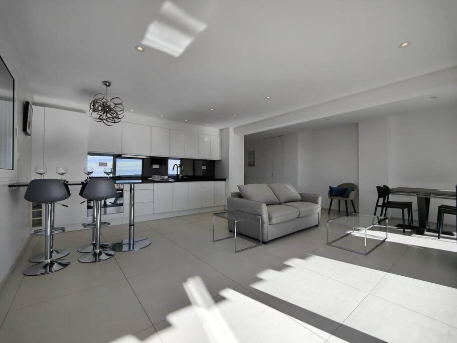 Cannes Vue Mer T2 61M²+ Parking Екстер'єр фото