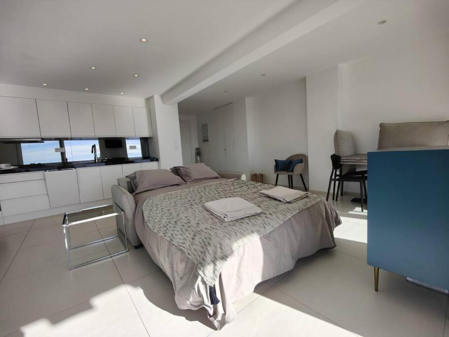 Cannes Vue Mer T2 61M²+ Parking Екстер'єр фото